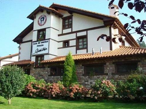 Posada Restaurante Prada A Tope Treceno Exterior photo
